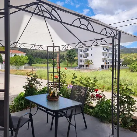 Nice Stay アパート